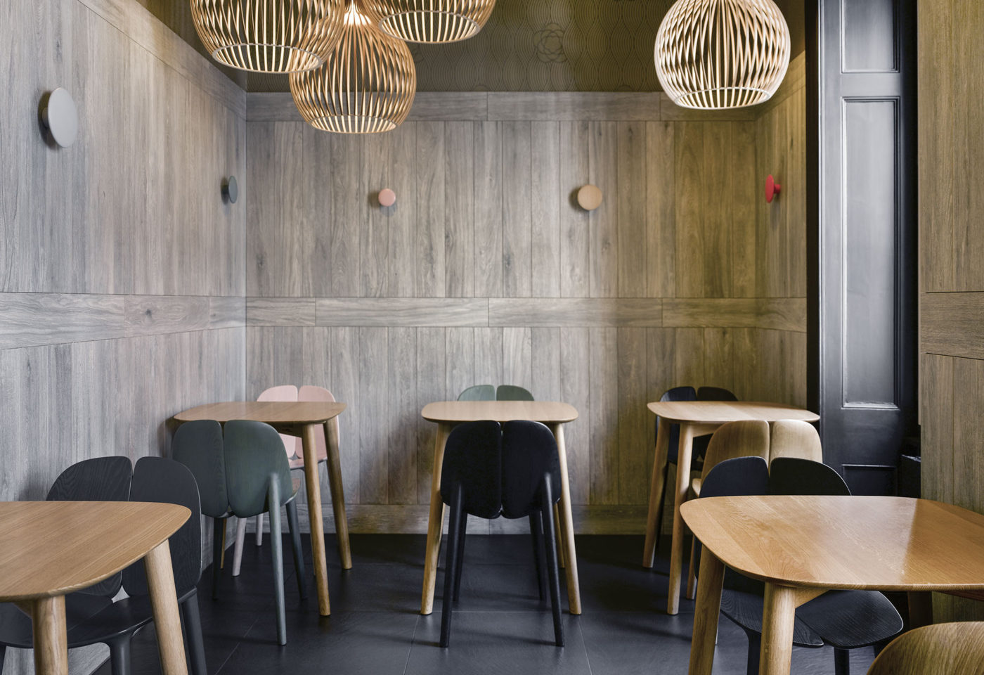 开云手机入口 - 桌几|餐桌|办公家具|开云中国家具|奥索餐台